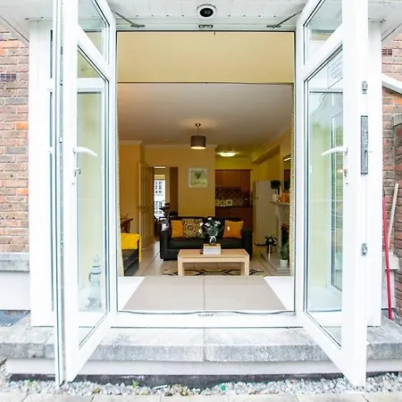 度假居 18 - Superb Duplex By Shortstays 戈尔韦